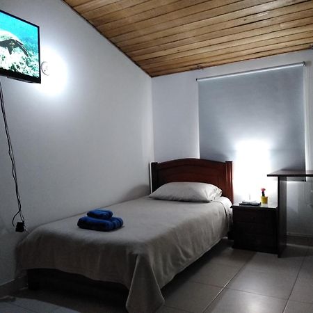 Hostal Norma101 โบโกตา ภายนอก รูปภาพ