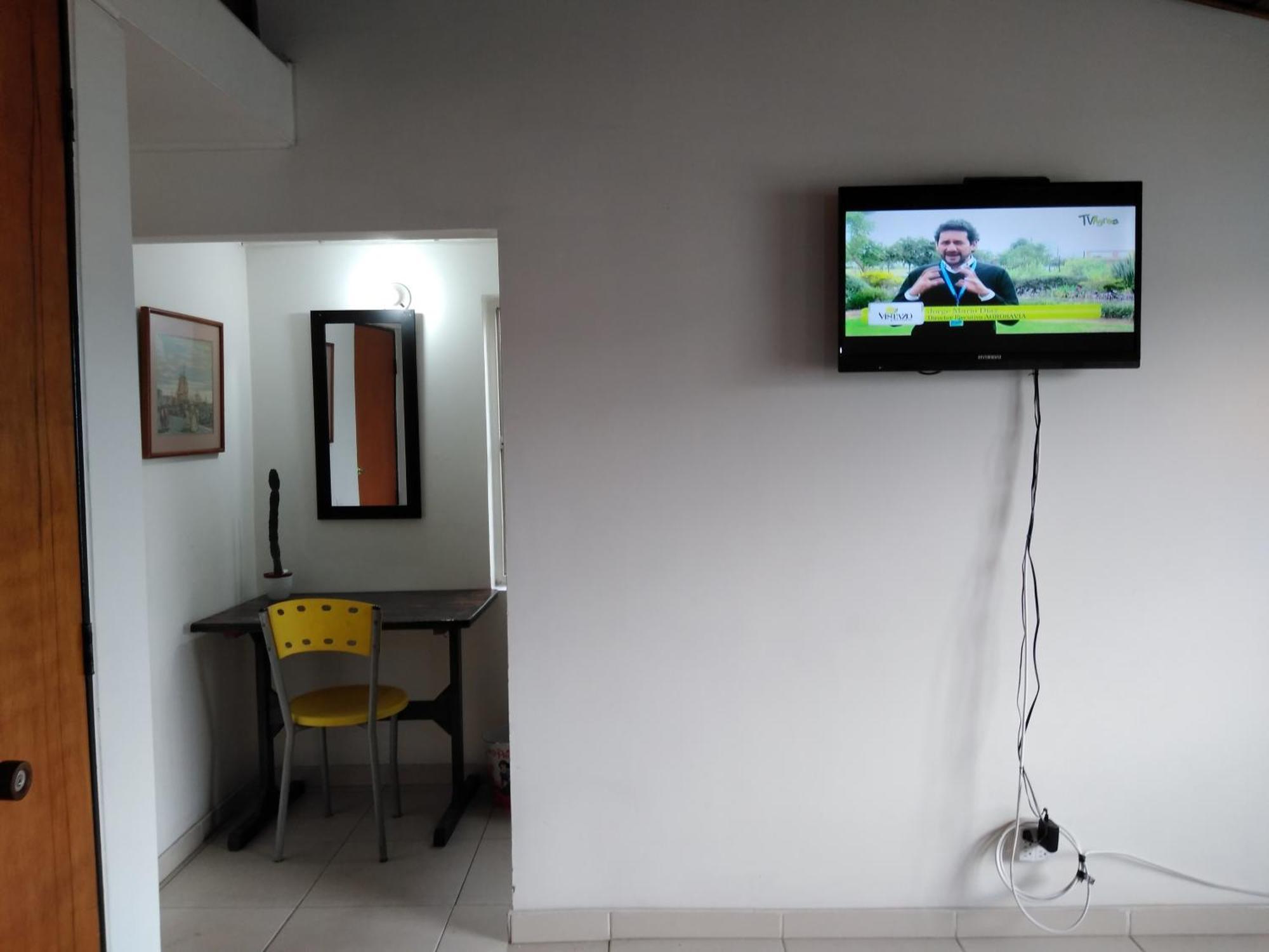 Hostal Norma101 โบโกตา ภายนอก รูปภาพ