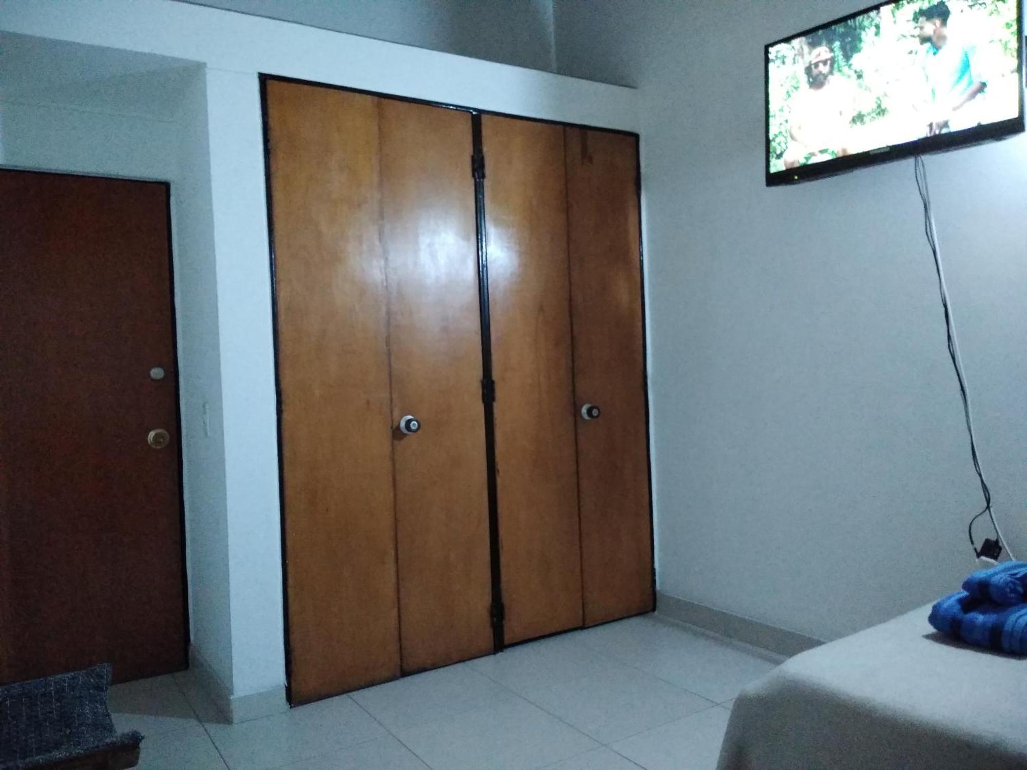 Hostal Norma101 โบโกตา ภายนอก รูปภาพ